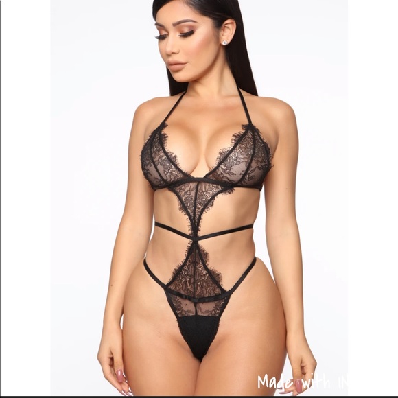 Fashion Nova Other - Fashion Nova Love Balance Lace Teddy Bodysuit Sm